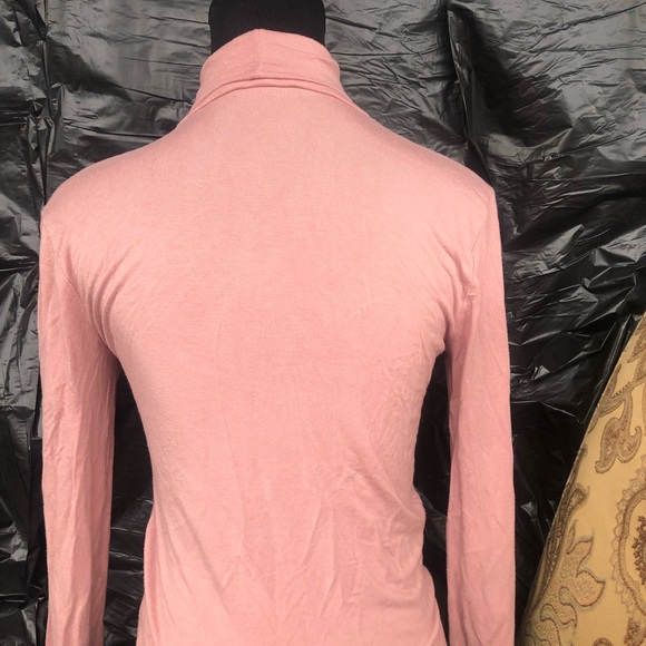 Turtle neck - Picture 2 of 2